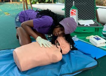 Diving_Mozambique_Diving student lesson 1_OCG1_1124