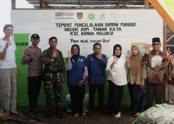 Plastic_Indonesia_Launch ceremony of independent waste management service in Tanah Rata_OCG1_1031