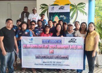 Project_Philippines_Review session participants and banner_OCG1_1034